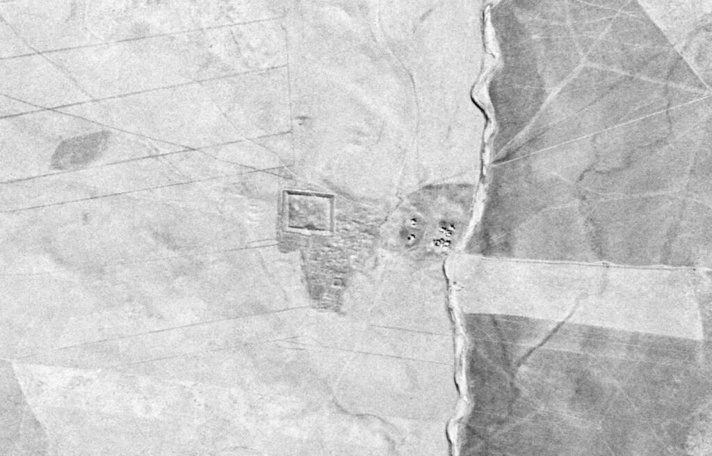 Ena od utrdb, dokumentiranih v Dartmouthovi študiji, ki se nahaja v severni osrednji Siriji.