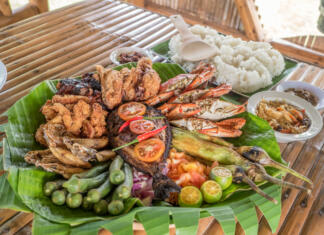 Kaj je filipinski »boodle fight«? Filipino Food