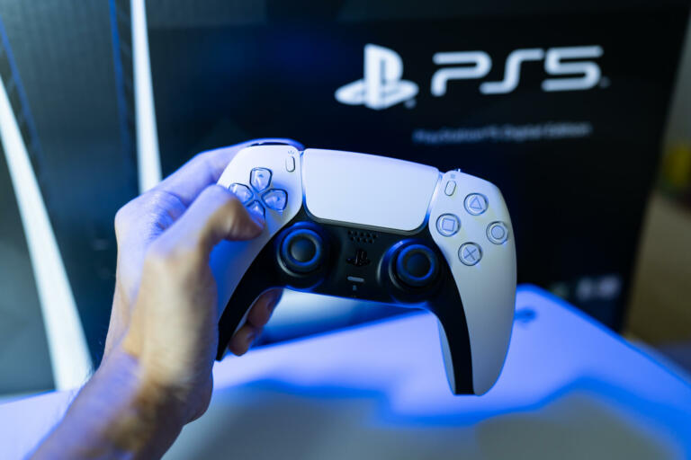 PS 5: Zakaj je najboljši in 5 skritih adutov