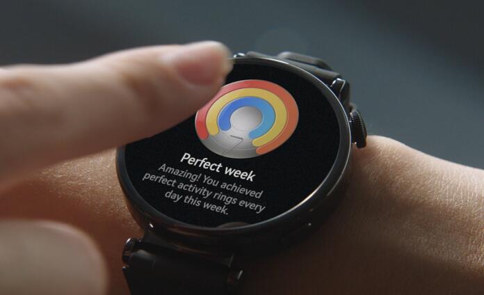 Uporaba pametne ure Huawei Watch gt 4 za izboljšanje počutja.