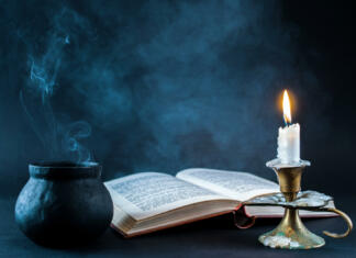 Najsrhljivejše knjige za dolge noči Najbolj srhljive knjige, ki jih lahko prebereš