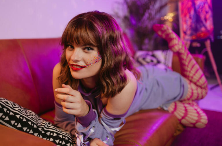 (Intervju) Stella predstavlja album Takšni smo