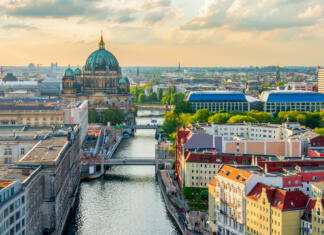 Top 10 Berlin: atrakcije, ki nemško prestolnico uvrščajo na vrh turističnih lestvic Top 10 Berlin: Destinacije, ki jih ne smete zamuditi