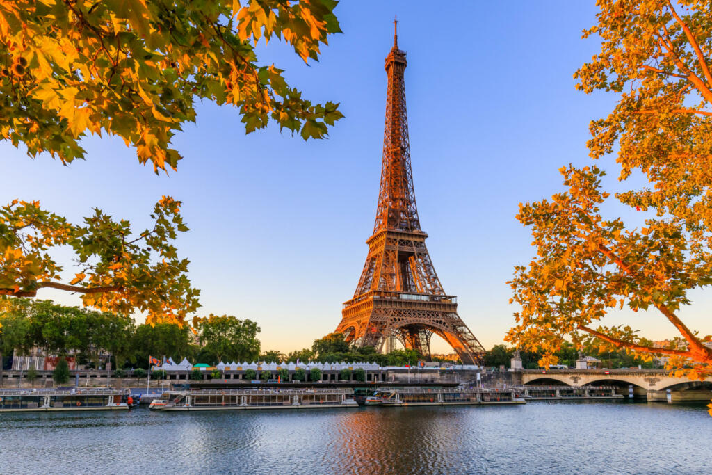 Paris, Eiffel Tower and river Seine at sunrise. Paris, France.