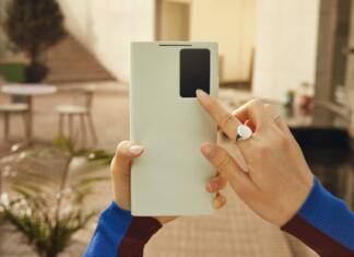 Zakaj izbrati telefon Galaxy S24 serije? Accessory 1_LI