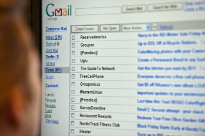 Kako je bil videti Gmail leta 2004?