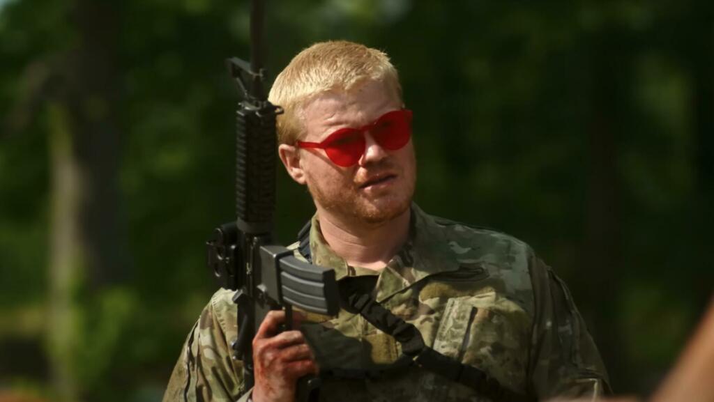 Jesse Plemons kot psihopatski vojak v filmu Državljanska vojna
