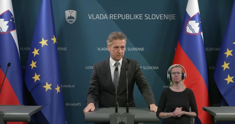Robert Golob predstavil odločitev, ki bo odmevala