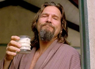 Koktejl White Russian, z receptom do navdiha filmske uspešnice Koktejl, navdihnjen po filmski uspešnici Big Lebowski