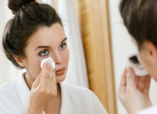 Najboljši način odstranjevanja ličil Najboljši načini odstranjevanja ličil