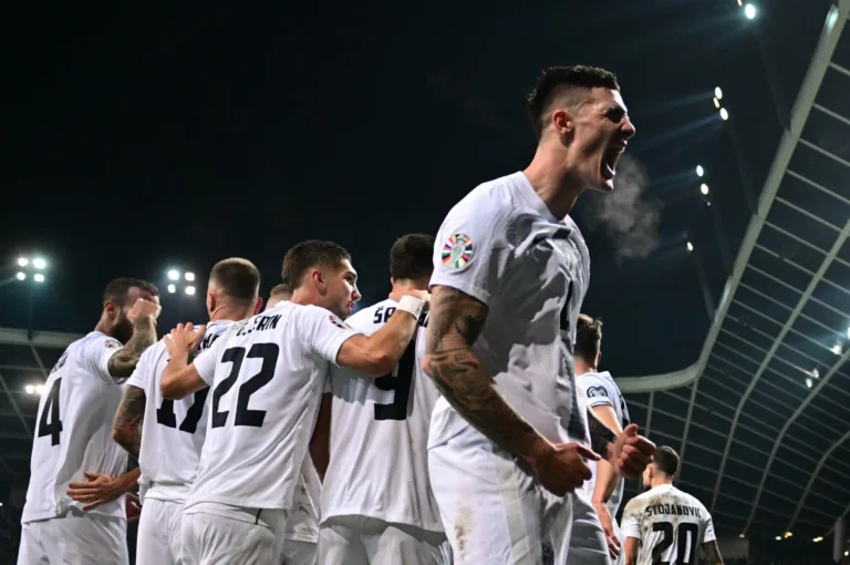 EURO 2024, kaj pravijo stavnice? Kam se uvršča Slovenija