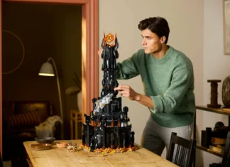 Zakaj so Lego kocke tako drage? Zakaj so Lego kocke drage?