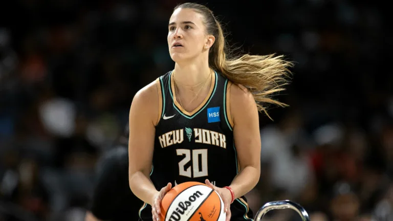Kdo je Sabrina Ionescu?