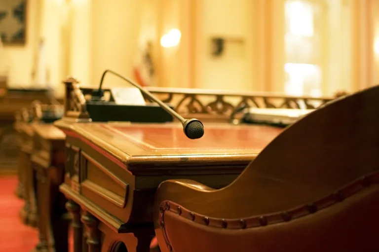 Kje je najstarejši parlament na svetu?