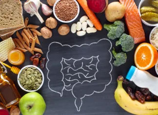 Triki, s katerimi boš enostavno zaužil več vlaknin Natural products for healthy bowel. Top view