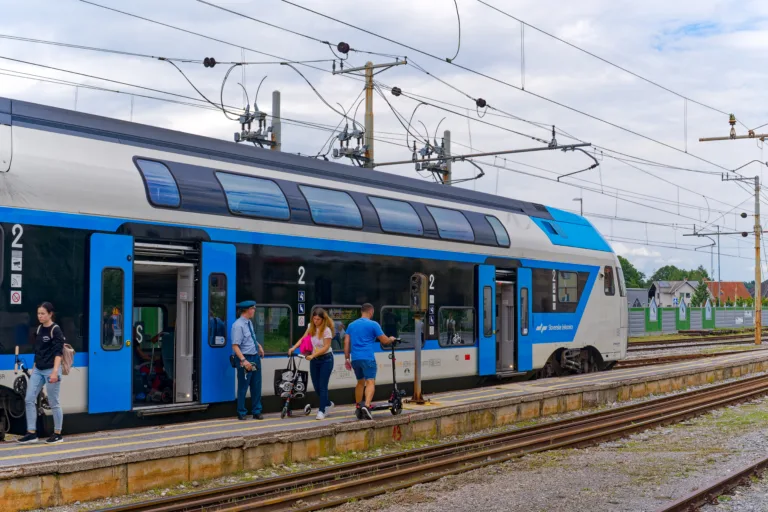 Novosti in spremembe za subvencionirane vozovnice 2024/25
