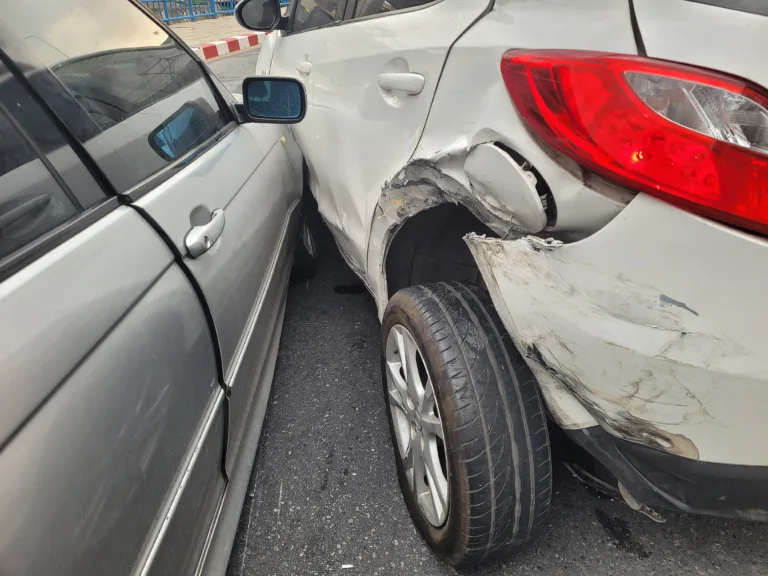 Pazljivo na cesti: v zadnjih 24 urah kar 78 prometnih nesreč