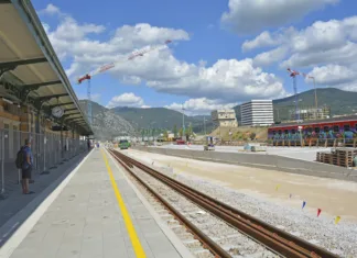 Gorici bosta kmalu povezani z vlakom Nova Gorica, Slovenia - 7 Sept 2024. The historic Nova Gorica train station undergoing a 1m upgrade ahead of hosting the 2025 European Capital of Culture jointly with Gorizia in Italy