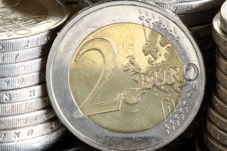 Imate v denarnici 25 tisoč evrov? Ta kovanec je lahko vreden prav toliko