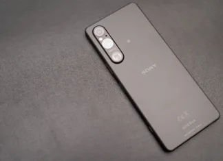 Zakaj je Sonyjeve telefone v Sloveniji vse težje dobiti? Sony Xperia 1 mark 5 or Sony Xperia 1V. a new technology from Sony.