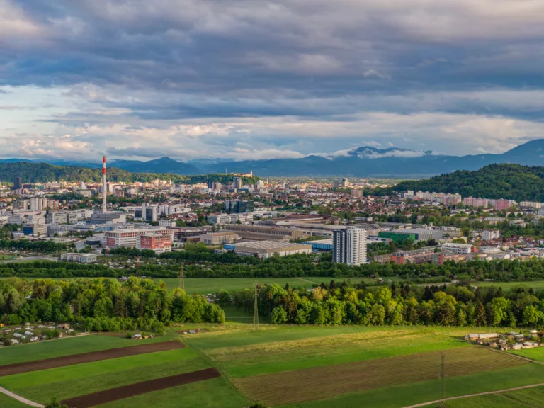 V Ljubljani 600 novih stanovanj