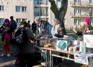 Nepravična situacija: Študenti morajo za topel obrok hoditi v študentske menze Študentske menze