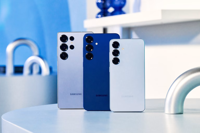 Samsung Galaxy S25 serija postavlja merila za telefone z umetno inteligenco kot resničnim UI sopotnikom