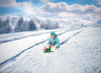 Sneg, smeh in sankanje – ste pripravljeni na zimske norčije? zimski popusti