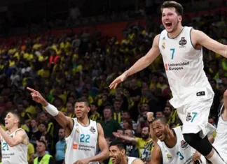 Štirje Slovenci na seznamu najboljših košarkarjev v zgodovini Evrolige Luka Dončić najboljši Slovenec v zgodovini Evrolige