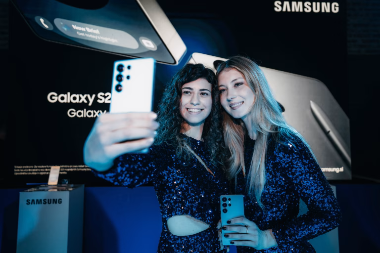 Sejmi, potovanja, Erasmus? Galaxy S25 je popoln sopotnik za študentske dogodivščine