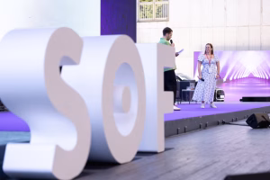 Govorci na festivalu SOF