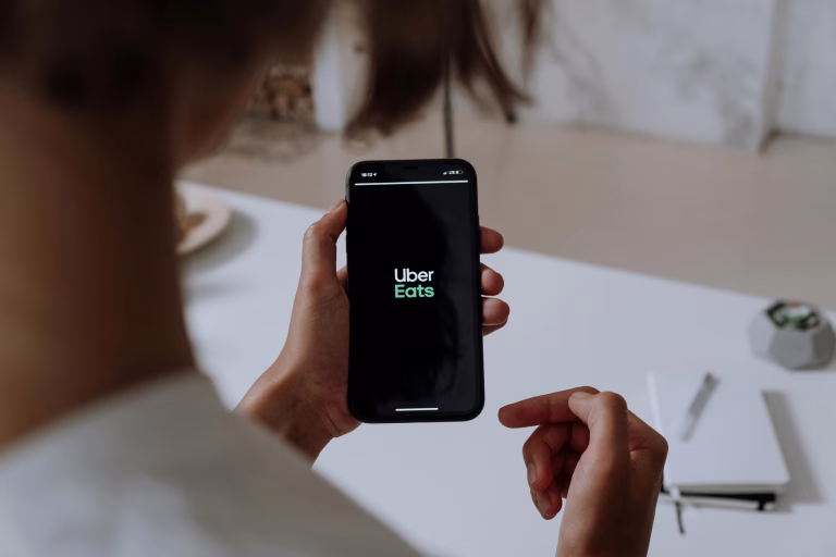 Neuradno: Uber prihaja k nam že prvega maja?