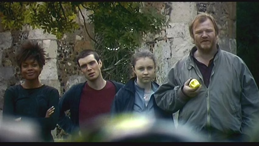 Četverica, ki predstavlja novo družino