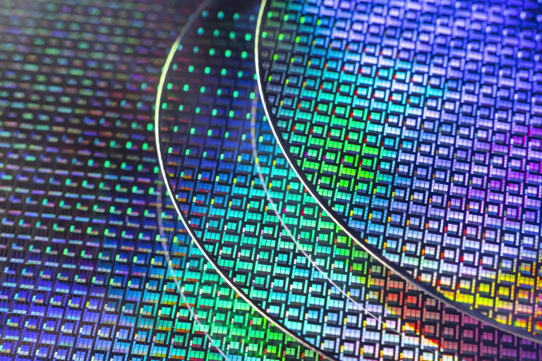 silicon wafer reflecting different colors.