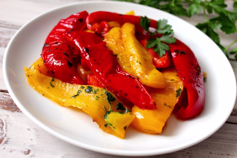 Fantastičen recept za pečene paprike, ki so odlične za poletje