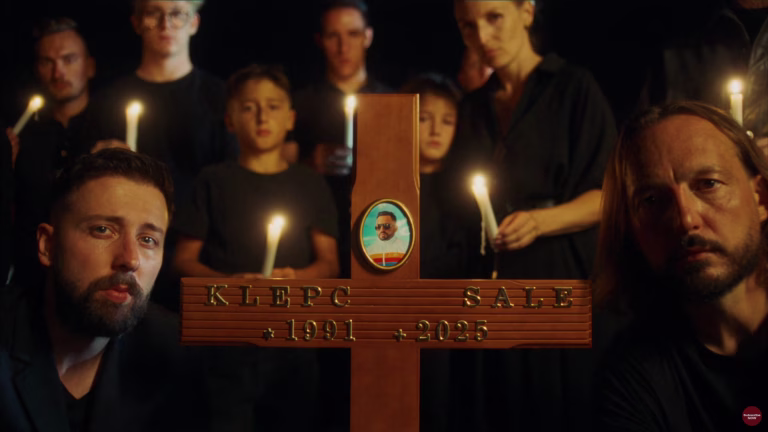 Zlatko še enkrat udaril po Challetu, v pesmi Klepc pade: »Ne glumim Tupaca, zate sem Tito Broz«
