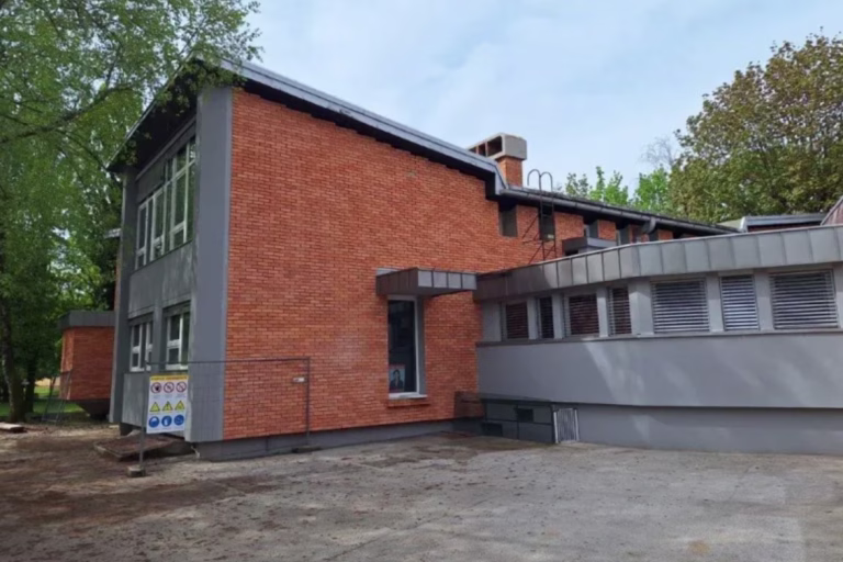 V Kranju bo za 2,86 milijona evrov prenovljena nekdanja šola
