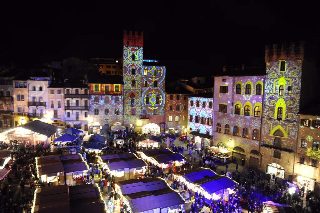 The Christmas Markets are located in the beautiful location of Piazza Grande in Arezzo (Tuscany) and will be open Thursday through Sunday. Italy's largest Tyrolean Village can boast typical exhibitors from the Tyrol, Austria and Germany, with the best of local craft production.