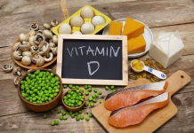 9 presenetljivih prednosti vitamina D Foods rich in vitamin D on a wooden table