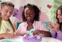 Darila, ki bodo popestrila praznične dni vsej družini Apollo igrače