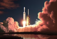 NASA se pripravlja na novo pot okoli Lune Heavy Rocket Night Launch. 3d illustration.