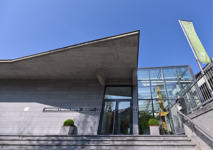 Univerza v Novem mestu - PR Univerza v Novem mestu - PR