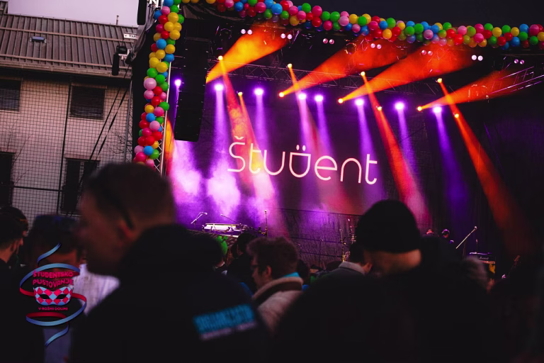 Logotip student na pustovanju v rožni dolini
