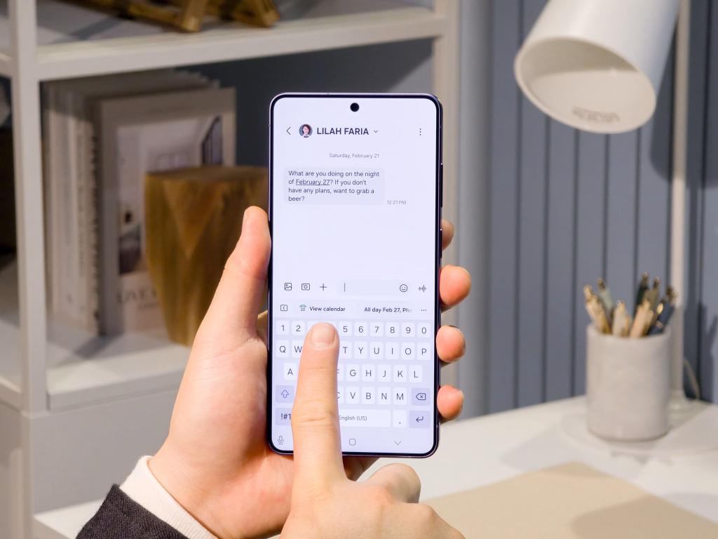 Pošiljanje SMS sporočil na Samsung Galaxy S26