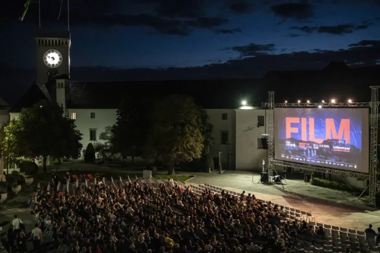 Film pod zvezdami