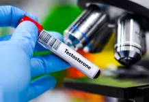 Kaj se zgodi, če imamo preveč testosterona? Blood sample tube for testosterone virus test analysis.