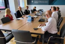 Šolskemu ministrstvu manjka 133 milijonov: Kako je lahko prišlo do takega primanjkljaja v izobraževalnem proračunu? ministrstvo primankljaj
