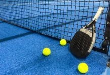 Koliko stane igranje padla? Presenetljivo dostopen šport osvojil tudi Slovenijo padel tennis racket sport court and balls. High quality photo
