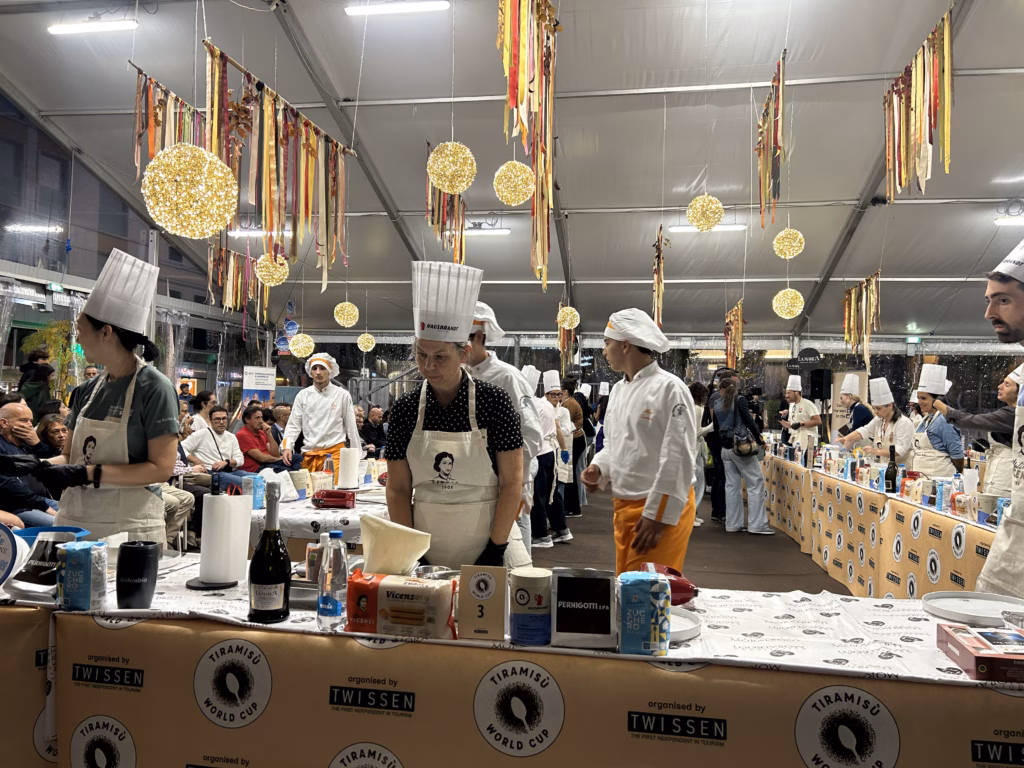 World tiramisu cup